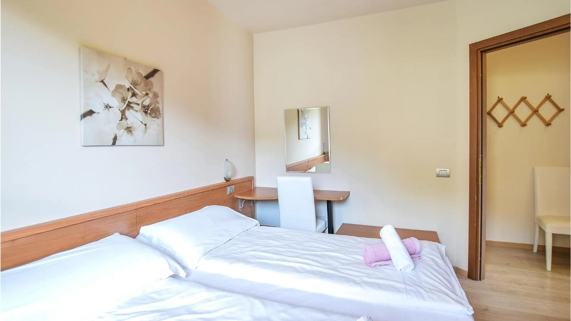 Apartment Casa Vacanza Sole Tremosine Italy